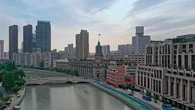 上海苏州河北岸历史建筑航拍视频的预览图
